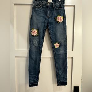 HUDSON Nico Embroidered Floral Jeans Size 25